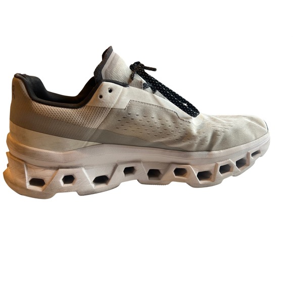 ON Running Cloudmaster Men's 11.5 - Picture 3 of 10